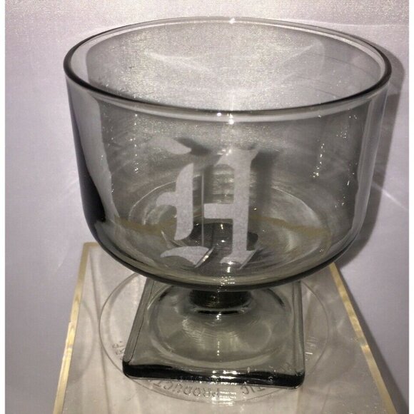 4 Square Base Smoke Glasses Monogram H Atomic Cocktail Bar Ware Vtg Mid Century - Picture 2 of 6